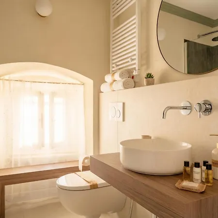 Old Town Charm & Relax - Giuga's Bari